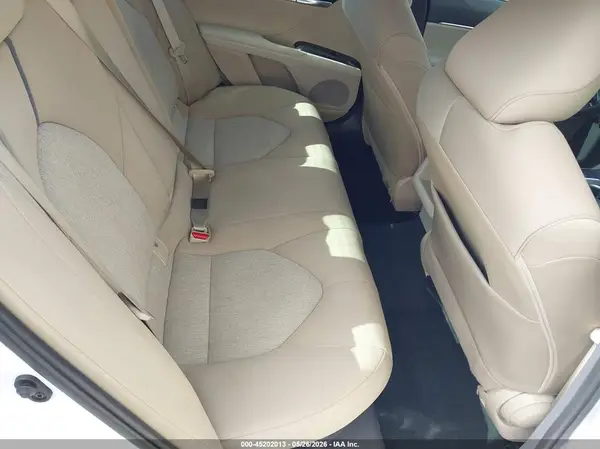 4T1C31AK5NU570713 2022 TOYOTA CAMRY - Image 8