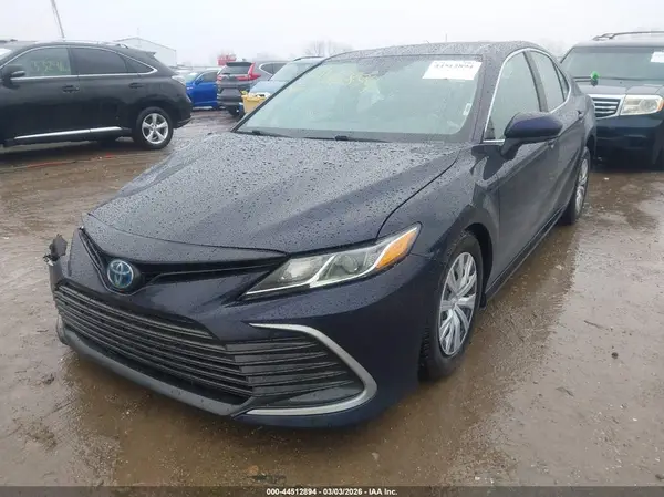 4T1C31AK5NU574969 2022 TOYOTA CAMRY - Image 2