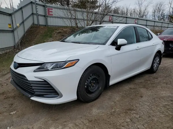 4T1C31AK5NU577791 2022 TOYOTA CAMRY - Image 1