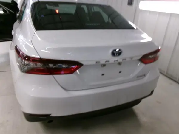 4T1C31AK5NU580156 2022 TOYOTA CAMRY - Image 2