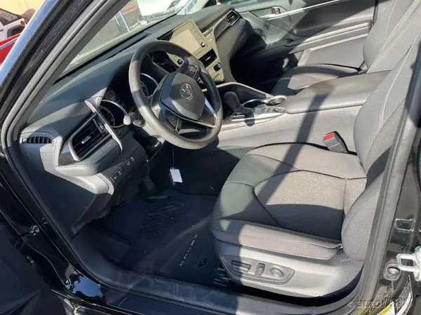 4T1C31AK5PU611585 2023 TOYOTA CAMRY - Image 1