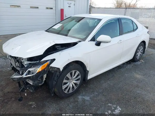 4T1C31AK5PU613224 2023 TOYOTA CAMRY - Image 2