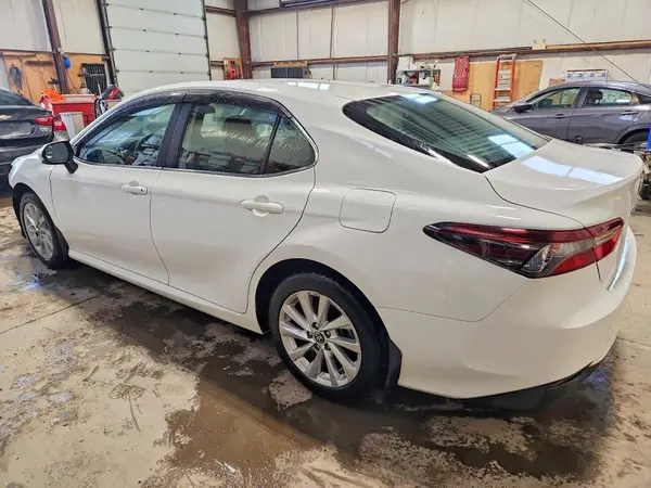 4T1C31AK5RU623898 2024 TOYOTA CAMRY - Image 2