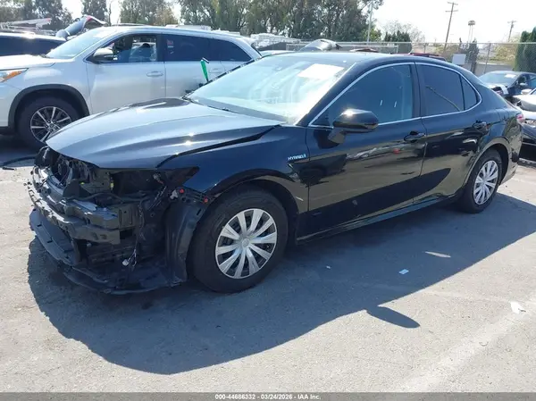 4T1C31AK6LU525776 2020 TOYOTA CAMRY - Image 2