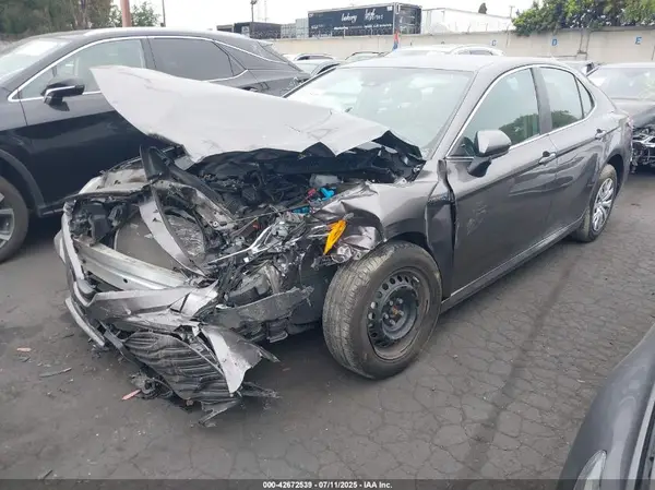 4T1C31AK6LU529780 2020 TOYOTA CAMRY - Image 2