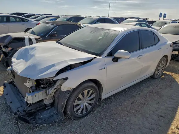 4T1C31AK6MU568242 2021 TOYOTA CAMRY - Image 1