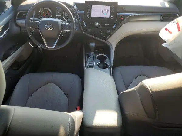 4T1C31AK6NU585026 2022 TOYOTA CAMRY - Image 8