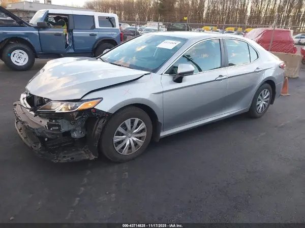 4T1C31AK6PU052323 2023 TOYOTA CAMRY - Image 2