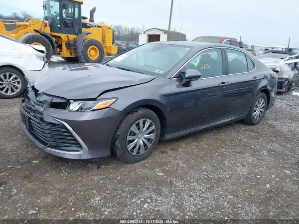 4T1C31AK6PU605391 2023 TOYOTA CAMRY - Image 2