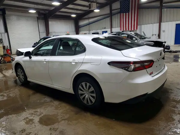 4T1C31AK6PU608906 2023 TOYOTA CAMRY - Image 2