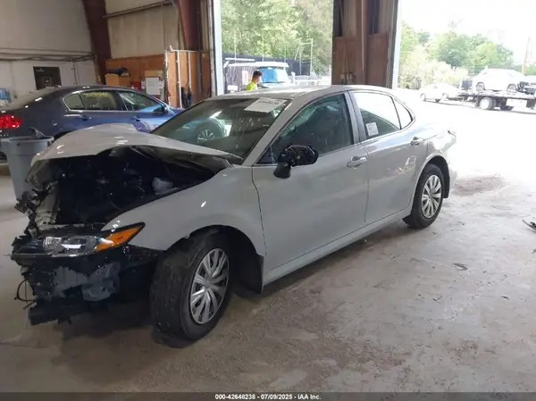 4T1C31AK6RU077905 2024 TOYOTA CAMRY - Image 2