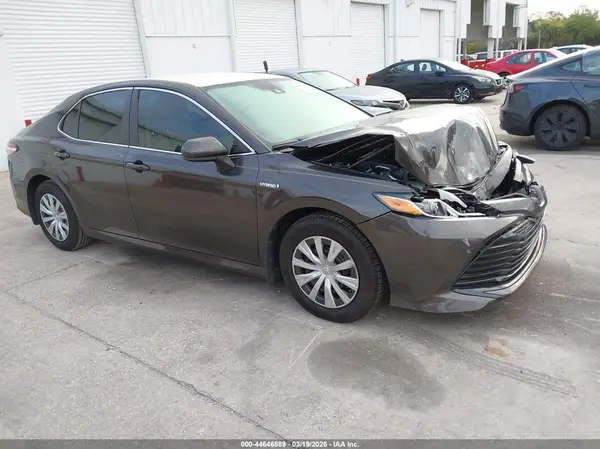 4T1C31AK7LU526189 2020 TOYOTA CAMRY - Image 1