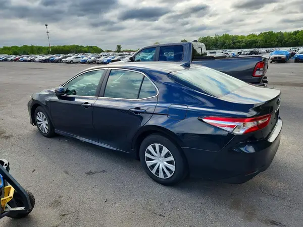 4T1C31AK7LU531828 2020 TOYOTA CAMRY - Image 2