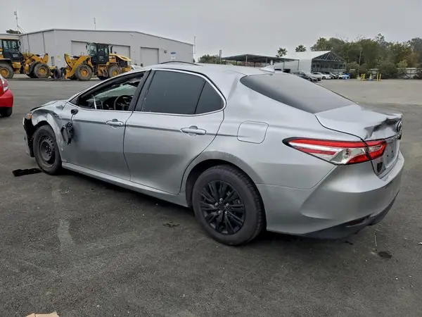 4T1C31AK7LU543090 2020 TOYOTA CAMRY - Image 2