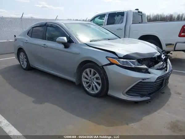 4T1C31AK7MU030472 2021 TOYOTA CAMRY - Image 1