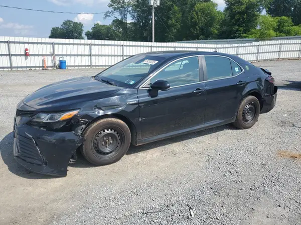 4T1C31AK7MU546556 2021 TOYOTA CAMRY - Image 1