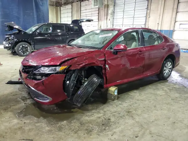 4T1C31AK7MU549831 2021 TOYOTA CAMRY - Image 1