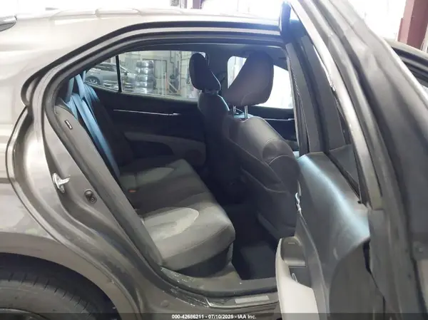 4T1C31AK7MU553667 2021 TOYOTA CAMRY - Image 8