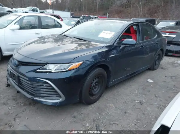 4T1C31AK7MU554706 2021 TOYOTA CAMRY - Image 2