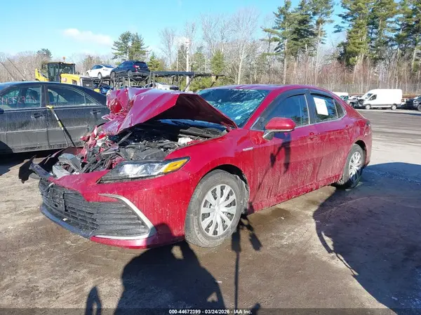 4T1C31AK7MU561641 2021 TOYOTA CAMRY - Image 2