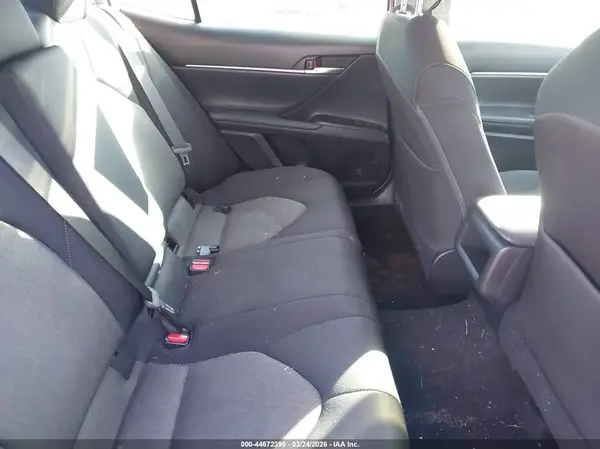 4T1C31AK7MU561641 2021 TOYOTA CAMRY - Image 8