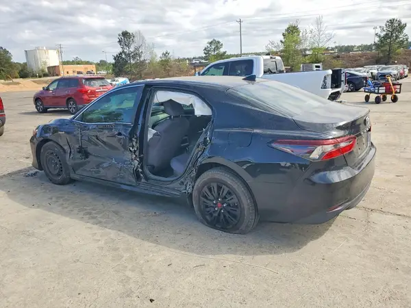 4T1C31AK7MU563955 2021 TOYOTA CAMRY - Image 2