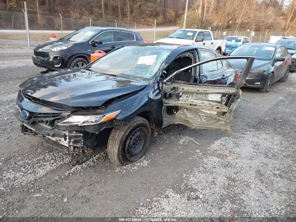 4T1C31AK7MU565656 2021 TOYOTA CAMRY - Image 2