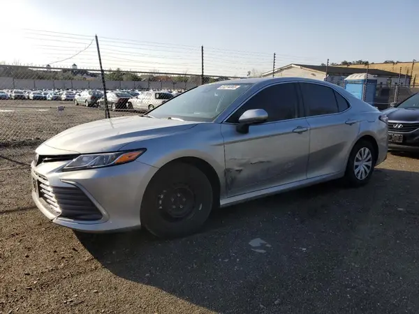 4T1C31AK7NU574827 2022 TOYOTA CAMRY - Image 1