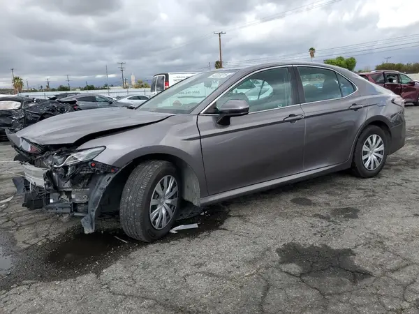 4T1C31AK7NU595502 2022 TOYOTA CAMRY - Image 1