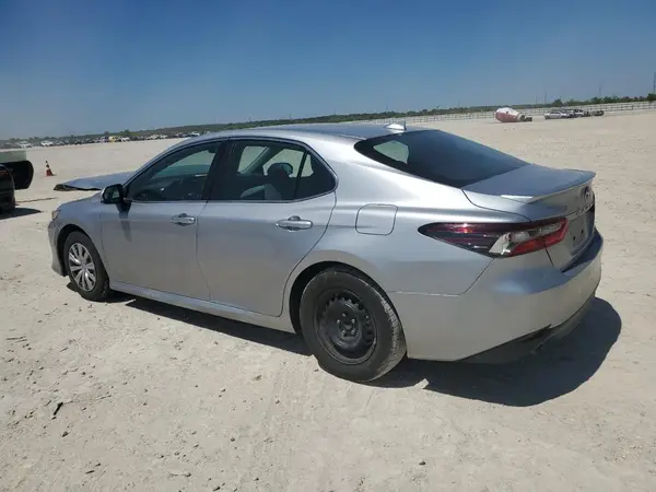 4T1C31AK7PU050595 2023 TOYOTA CAMRY - Image 2