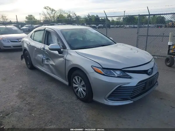 4T1C31AK7PU600815 2023 TOYOTA CAMRY - Image 1