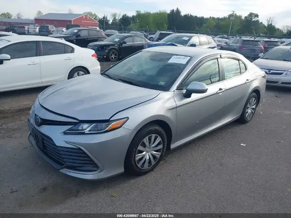 4T1C31AK7PU600815 2023 TOYOTA CAMRY - Image 2