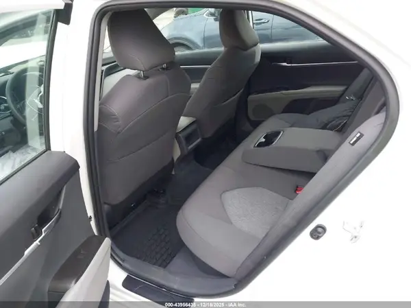 4T1C31AK7PU604220 2023 TOYOTA CAMRY - Image 8