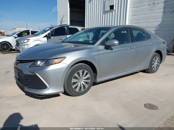 4T1C31AK7PU610549 2023 TOYOTA CAMRY - Image 2
