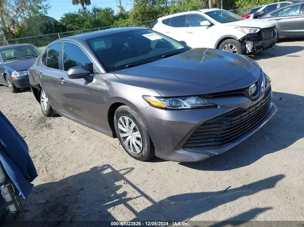 4T1C31AK8LU011718 2020 TOYOTA CAMRY - Image 1