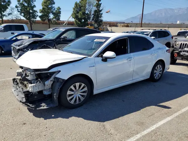4T1C31AK8LU528792 2020 TOYOTA CAMRY - Image 1