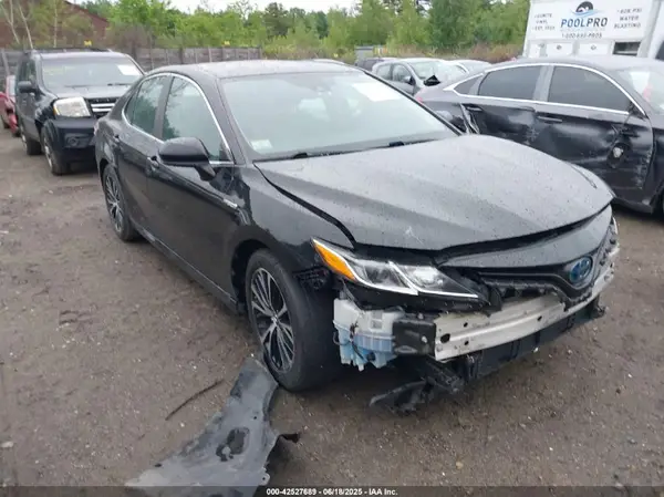 4T1C31AK8LU529618 2020 TOYOTA CAMRY - Image 1
