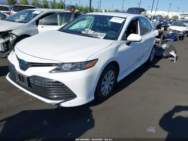 4T1C31AK8LU534270 2020 TOYOTA CAMRY - Image 2