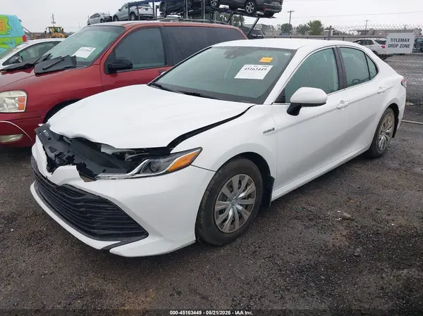4T1C31AK8LU543146 2020 TOYOTA CAMRY - Image 2