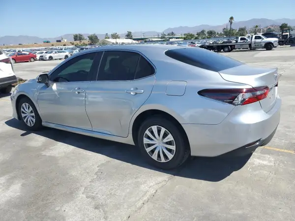 4T1C31AK8MU549059 2021 TOYOTA CAMRY - Image 2