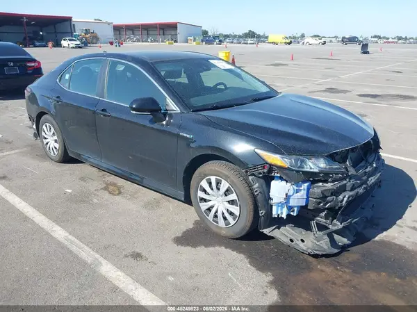 4T1C31AK8MU550681 2021 TOYOTA CAMRY - Image 1