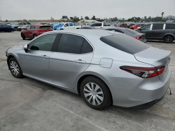 4T1C31AK8MU559364 2021 TOYOTA CAMRY - Image 2