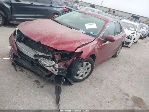 4T1C31AK8MU563561 2021 TOYOTA CAMRY - Image 2