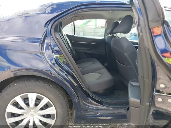 4T1C31AK8NU584251 2022 TOYOTA CAMRY - Image 8