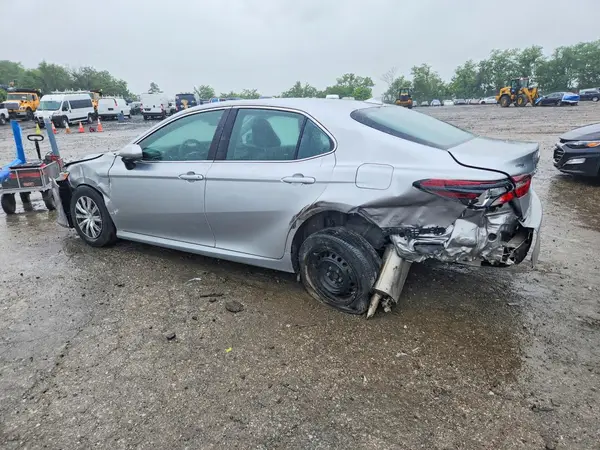 4T1C31AK8NU591619 2022 TOYOTA CAMRY - Image 2
