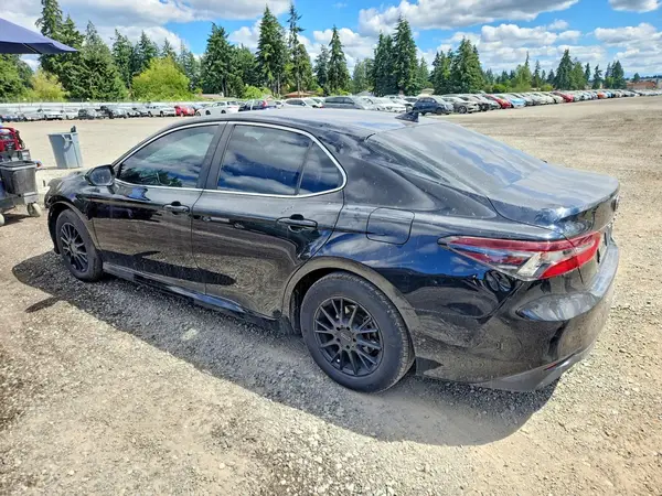 4T1C31AK8NU592379 2022 TOYOTA CAMRY - Image 2