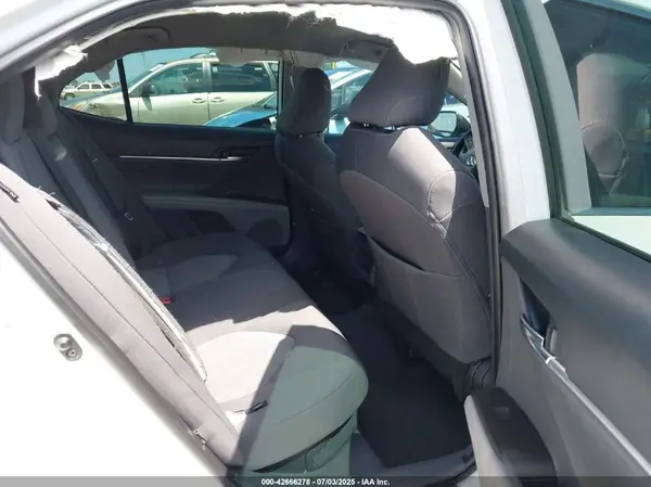 4T1C31AK8NU594181 2022 TOYOTA CAMRY - Image 8