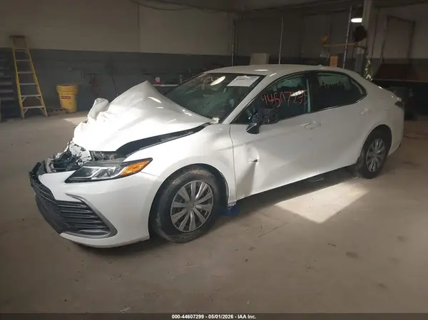 4T1C31AK8PU054509 2023 TOYOTA CAMRY - Image 2