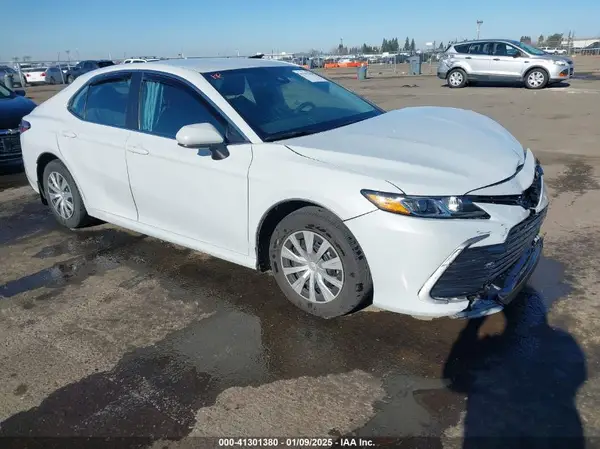 4T1C31AK8PU055918 2023 TOYOTA CAMRY - Image 1