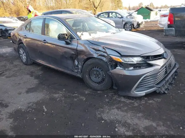4T1C31AK8PU057247 2023 TOYOTA CAMRY - Image 1